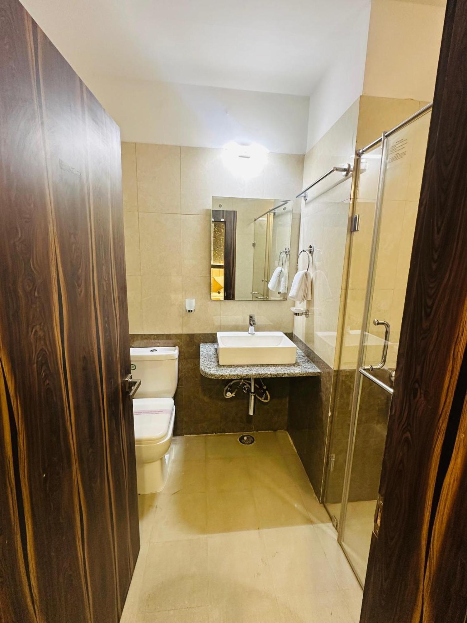 Hotel The Grand Agastya Kaohni المظهر الخارجي الصورة