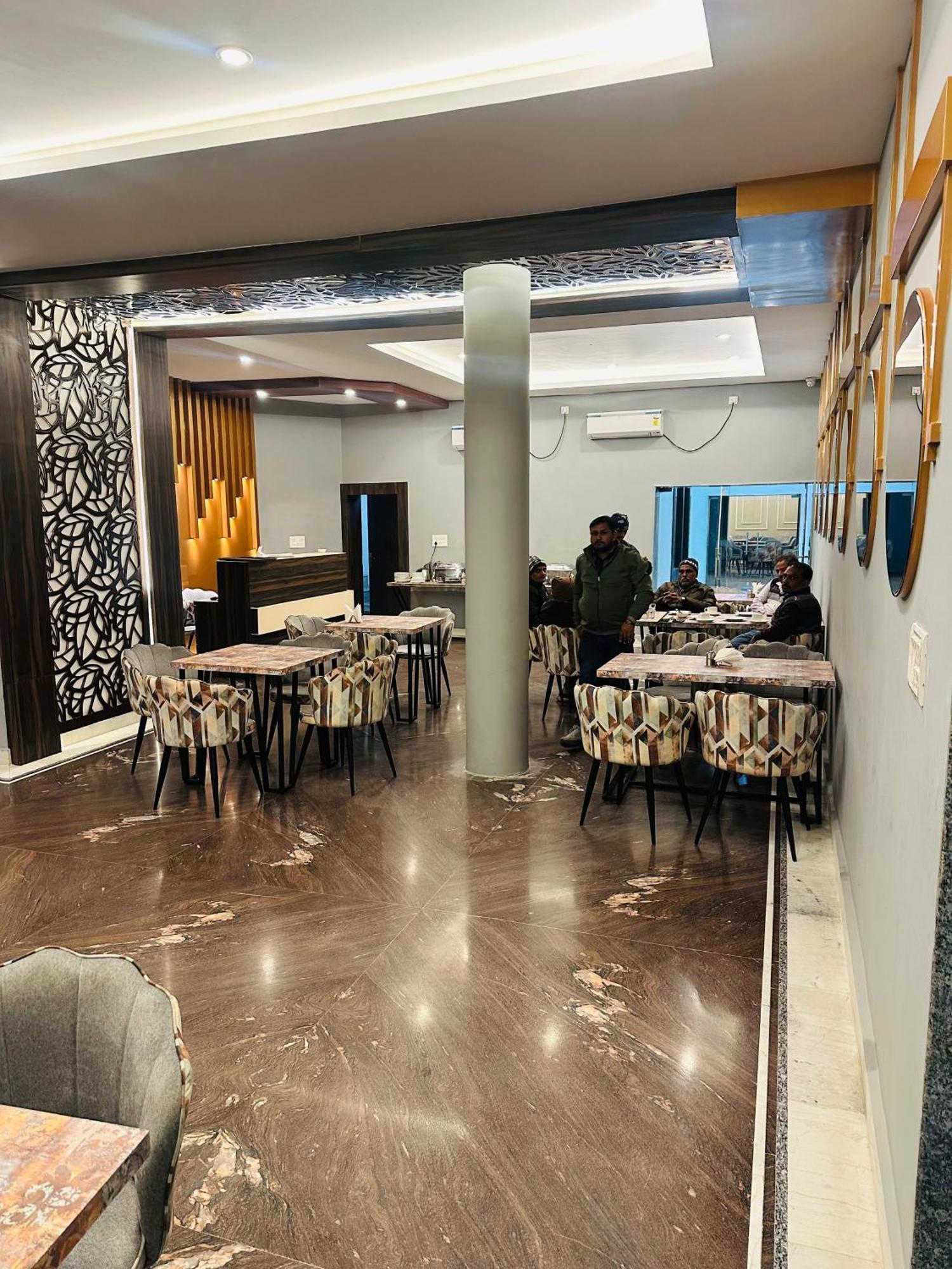 Hotel The Grand Agastya Kaohni المظهر الخارجي الصورة
